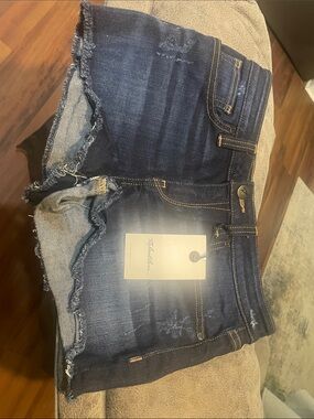 Women’s Dark Blue Denim distressed stretchyJean Shorts with Frayed Hem